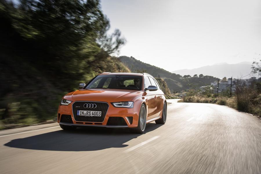  Audi RS4 Avant (B8, 8K) 2012 года  (WW) (фото 11 из 114)